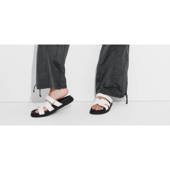 Wild Fable slide sandals in white - Picture 3 of 6